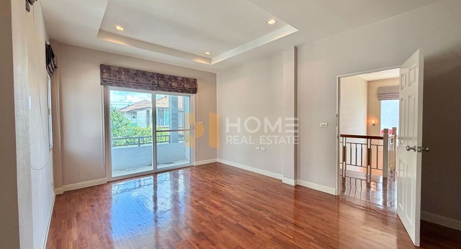 For sale 3 bedrooms house in Mueang Nonthaburi, Nonthaburi