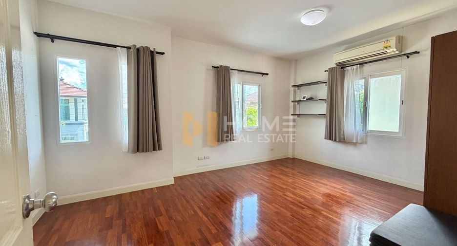 For sale 3 bedrooms house in Mueang Nonthaburi, Nonthaburi