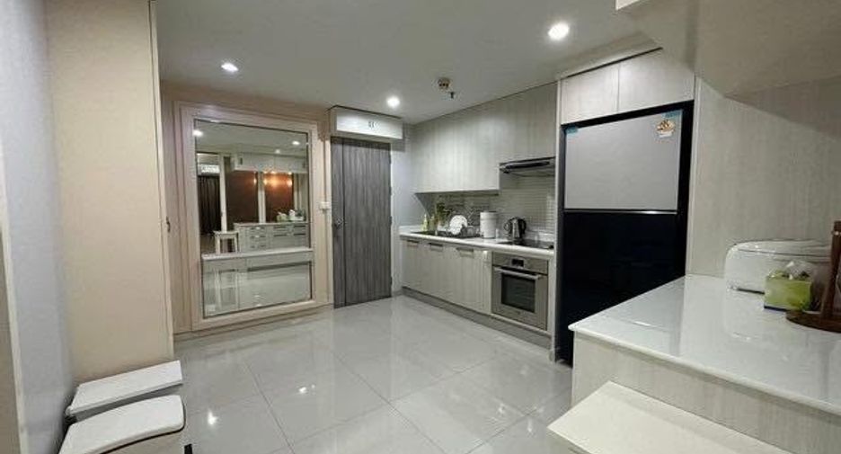 Продажа 2 спальни кондо в Кхлонг Тоеи, Бангкок