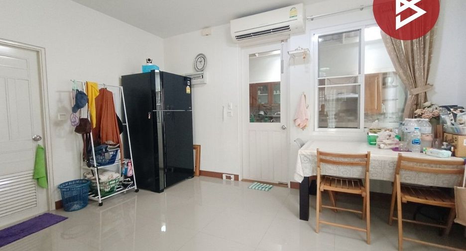 Reihenhaus zum Kauf mit 2 Zimmer in Bang Kruai, Nonthaburi