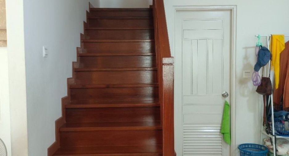 Reihenhaus zum Kauf mit 2 Zimmer in Bang Kruai, Nonthaburi