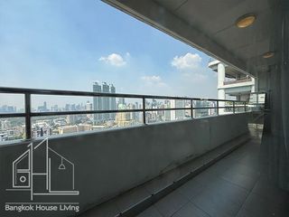 Wohnung zur Miete mit 3 Zimmer in Khlong Toei, Bangkok
