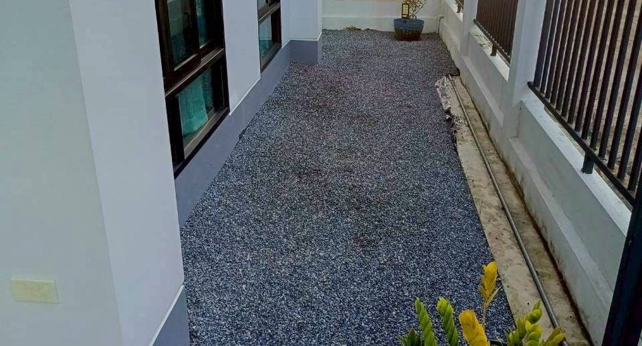 Casa en venta de 3 habitaciones en Saraphi, Chiang Mai