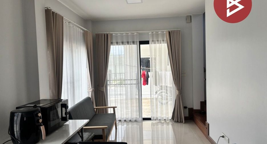 Casa en venta de 3 habitaciones en Saraphi, Chiang Mai