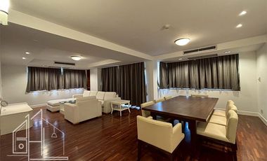 For rent 3 bedrooms apartment in Khlong Toei, Bangkok