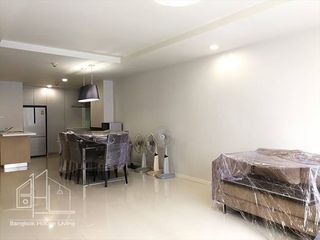 出租 3 卧室 公寓式住宅 在 Khlong Toei, 曼谷