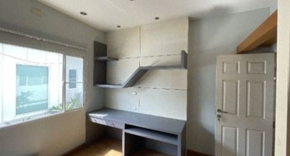 À vendre 4 chambres maison à Phrom Khiri, Nakhon Si Thammarat