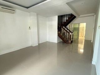 For sale 2 bedrooms townhouse in Khan Na Yao, Bangkok
