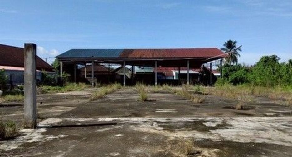 Büro zum Kauf mit 1 Zimmer in Khiri Rat Nikhom, Surat Thani