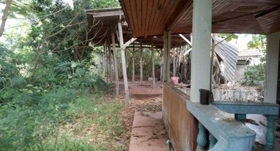 出售 1 卧室 仓库 在 Khiri Rat Nikhom, 素叻