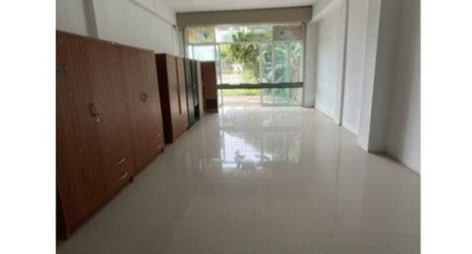 出售 1 卧室 商业空间 在 Khiri Rat Nikhom, 素叻