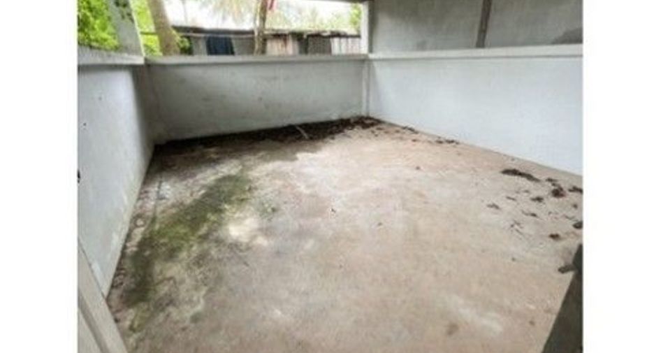 出售 1 卧室 商业空间 在 Khiri Rat Nikhom, 素叻