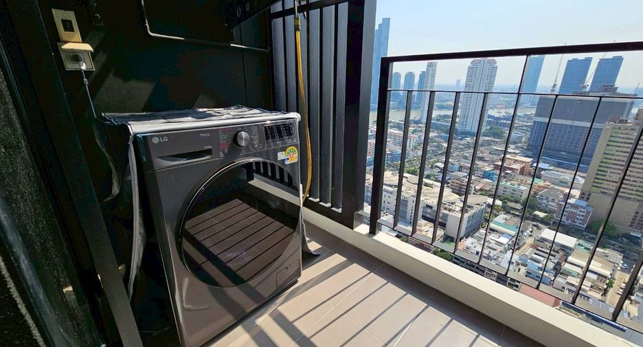 For rent 1 Beds condo in Khlong San, Bangkok