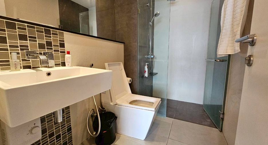 For rent 1 Beds condo in Khlong San, Bangkok