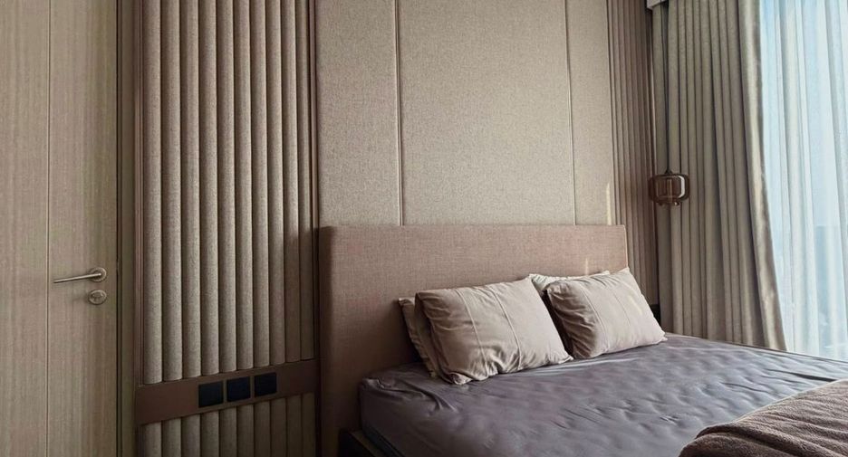 For rent 2 bedrooms condo in Ratchathewi, Bangkok