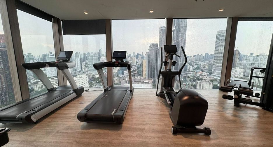 For rent 1 bed condo in Watthana, Bangkok
