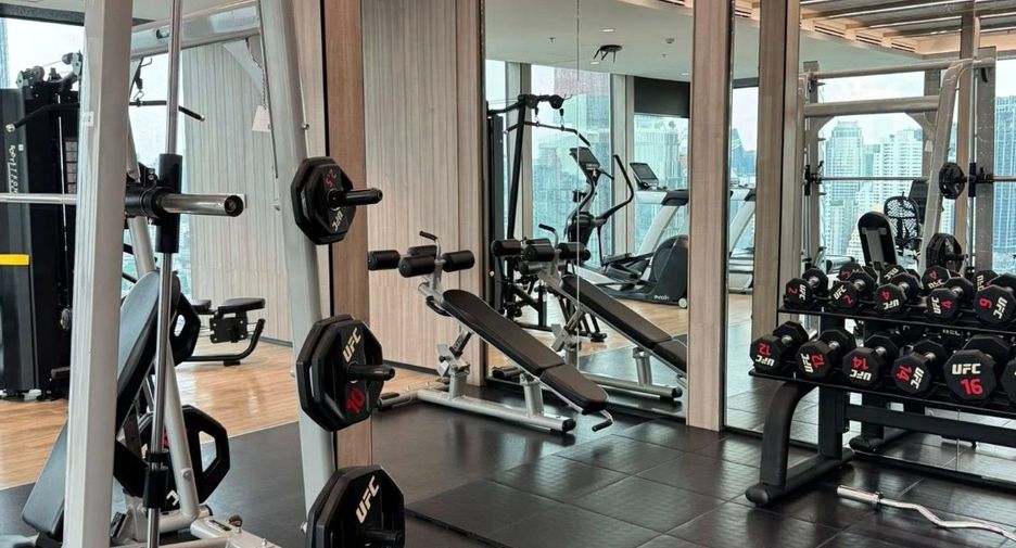 For rent 1 bed condo in Watthana, Bangkok