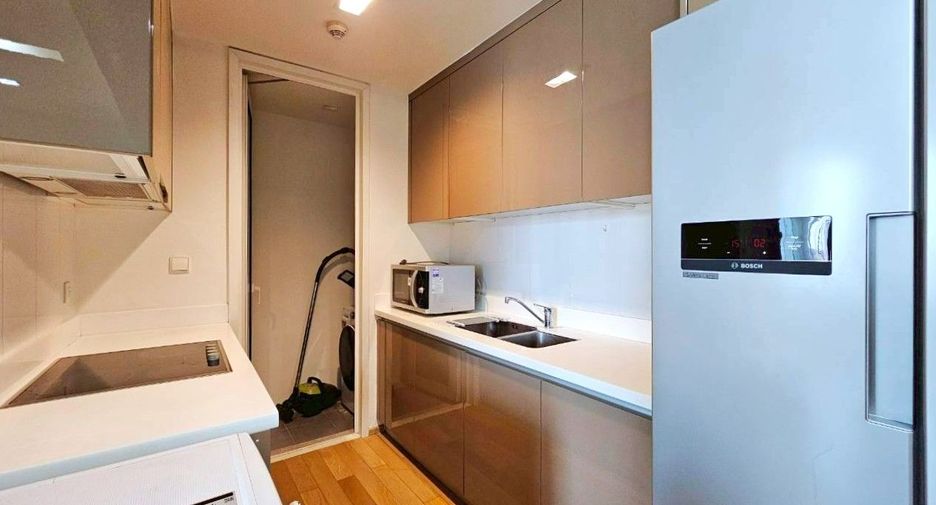 Wohnung zur Miete und zum Kauf mit 3 Zimmer in Khlong Toei, Bangkok