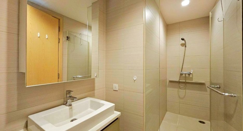 Wohnung zur Miete und zum Kauf mit 3 Zimmer in Khlong Toei, Bangkok