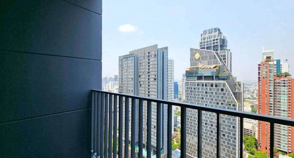 Wohnung zur Miete und zum Kauf mit 3 Zimmer in Khlong Toei, Bangkok
