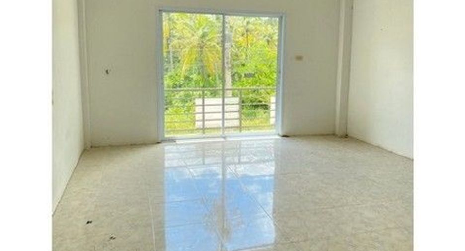 出售 2 卧室 商业空间 在 Khiri Rat Nikhom, 素叻