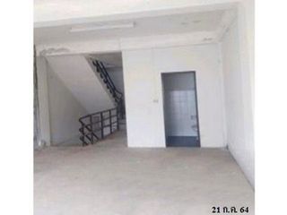 Продажа 3 спальни торговое помещение в Khiri Rat Nikhom, Сураттани