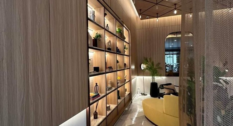 For rent 1 bed condo in Watthana, Bangkok