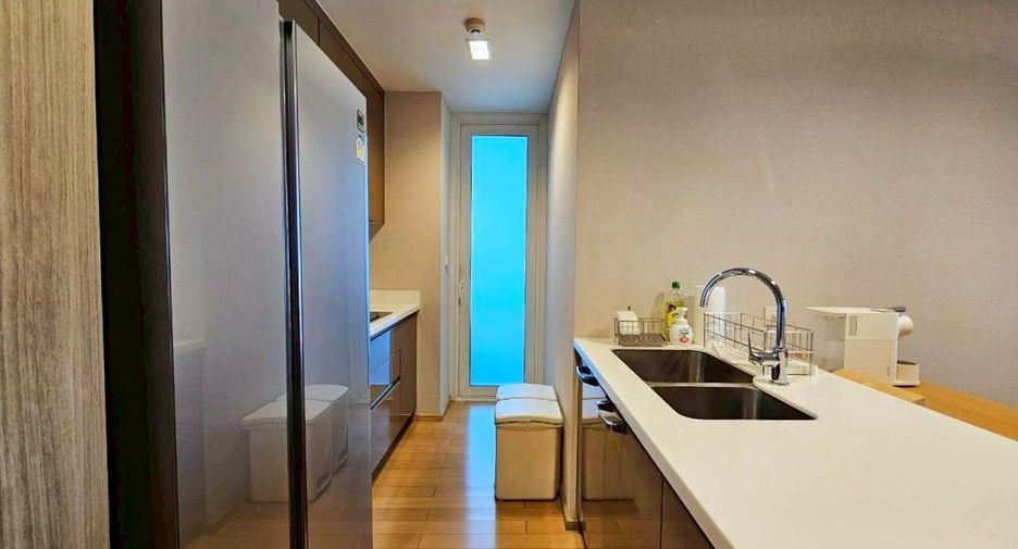 Wohnung zur Miete und zum Kauf mit 2 Zimmer in Khlong Toei, Bangkok