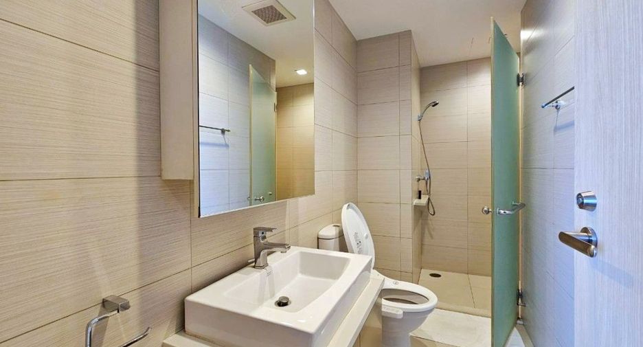 Wohnung zur Miete und zum Kauf mit 2 Zimmer in Khlong Toei, Bangkok