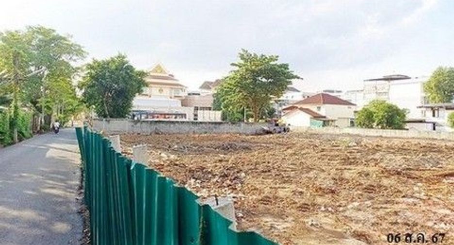 For sale land in Khiri Rat Nikhom, Surat Thani