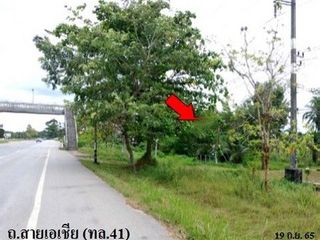 出售 土地 在 Khiri Rat Nikhom, 素叻