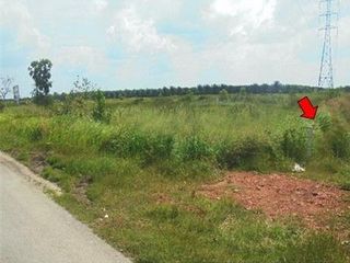出售 土地 在 Khiri Rat Nikhom, 素叻