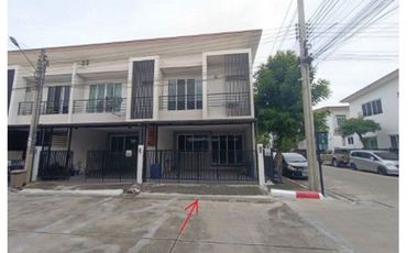 出售 3 卧室 联排别墅 在 Bang Khae, 曼谷