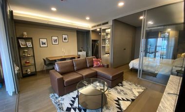 Condo en alquiler de 1 habitaciones en Khlong Toei, Bangkok