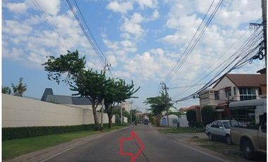 出售 3 卧室 联排别墅 在 Bang Khun Thian, 曼谷