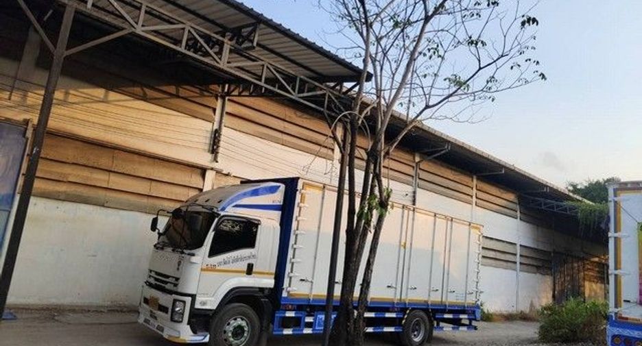 For rent warehouse in Bang Khun Thian, Bangkok