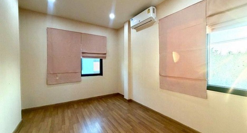 ให้เช่า 3 ห้องนอน บ้านเดี่ยว ใน ธัญบุรี, ปทุมธานี