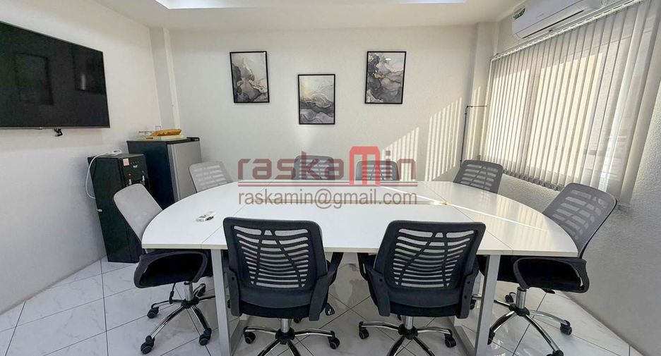 For sale retail Space in Pratumnak, Pattaya