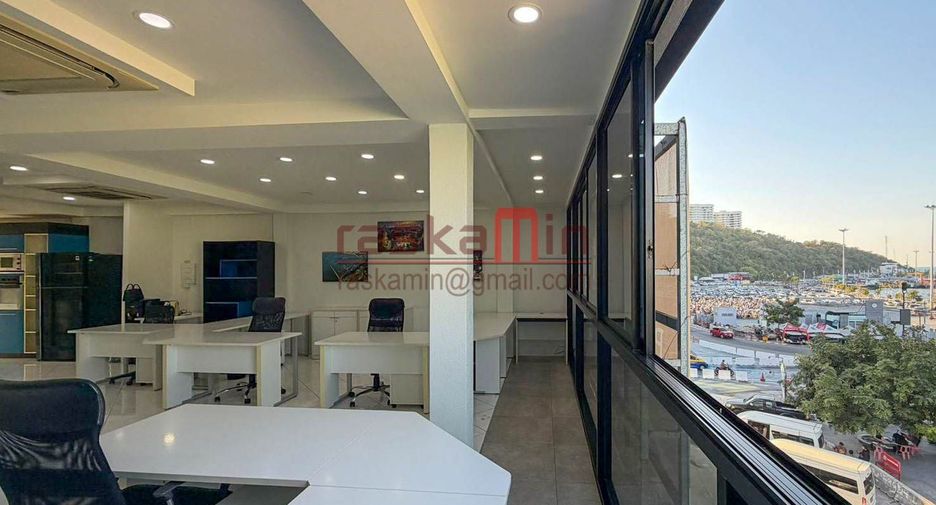 For sale retail Space in Pratumnak, Pattaya
