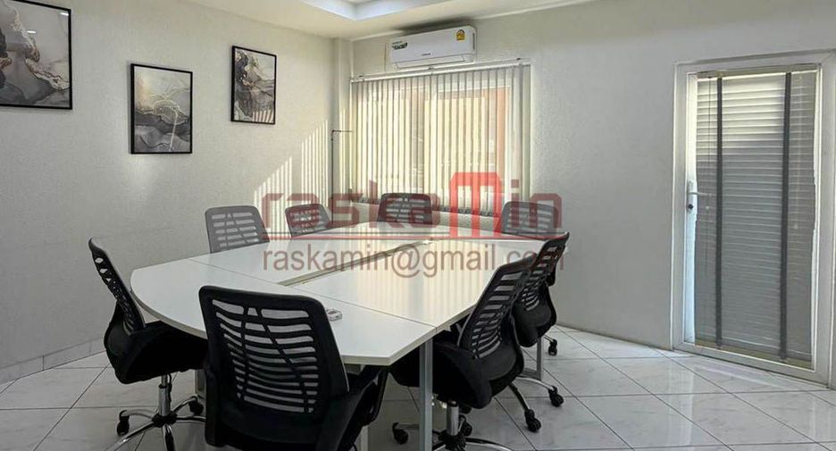 For sale retail Space in Pratumnak, Pattaya