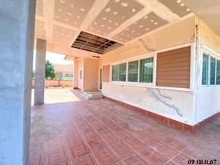 Продажа 3 спальни дом в Khiri Rat Nikhom, Сураттани