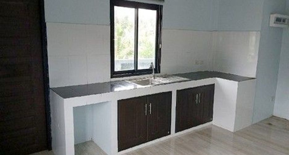 出售 1 卧室 独立屋 在 Khiri Rat Nikhom, 素叻