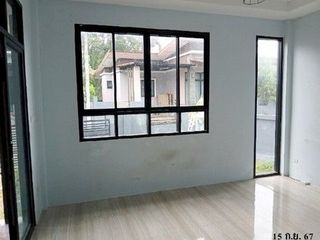 Продажа 1 кровать дом в Khiri Rat Nikhom, Сураттани