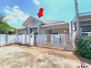 Продажа 3 спальни дом в Khiri Rat Nikhom, Сураттани
