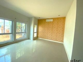 Продажа 3 спальни дом в Khiri Rat Nikhom, Сураттани