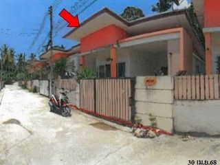 Продажа 2 спальни дом в Khiri Rat Nikhom, Сураттани