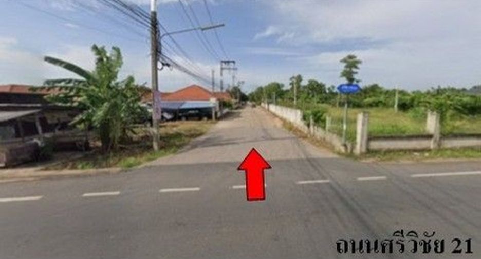 出售 1 卧室 独立屋 在 Khiri Rat Nikhom, 素叻