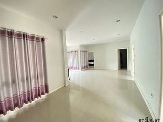 Продажа 3 спальни дом в Khiri Rat Nikhom, Сураттани