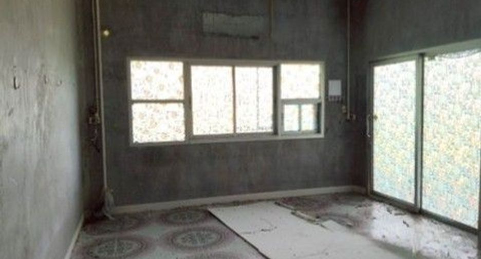 出售 3 卧室 独立屋 在 Khiri Rat Nikhom, 素叻