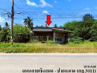 Продажа 3 спальни дом в Khiri Rat Nikhom, Сураттани